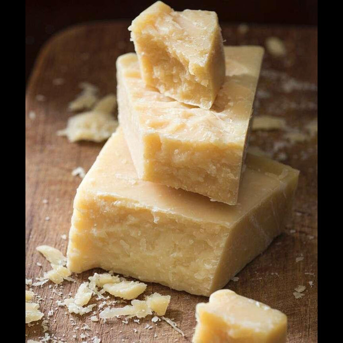 Grated Non Dop (New World) Reggiano ( 1 X 20 Kg )