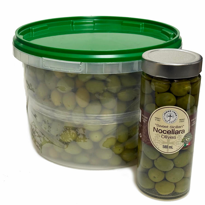 Green Pitted Nocellara Olive (1 x 8.7 L)