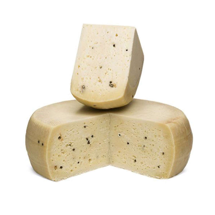 Pepato Aged Sheep Cheese with Peppercorns (1x17kg)